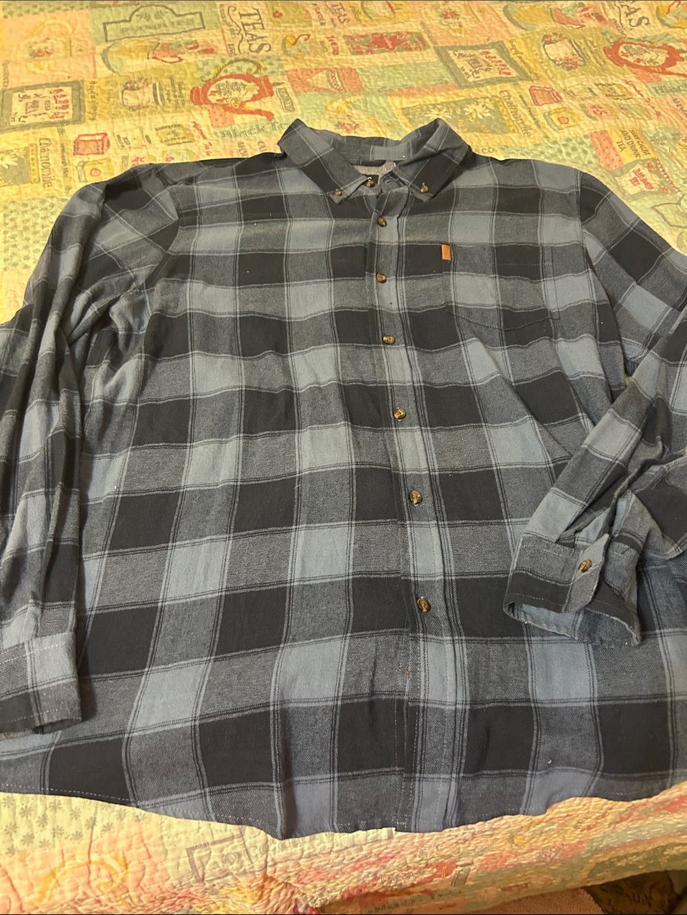 Chaps Men's Blue  and Blue/Gray Plaid Button-Down Performance Shirt